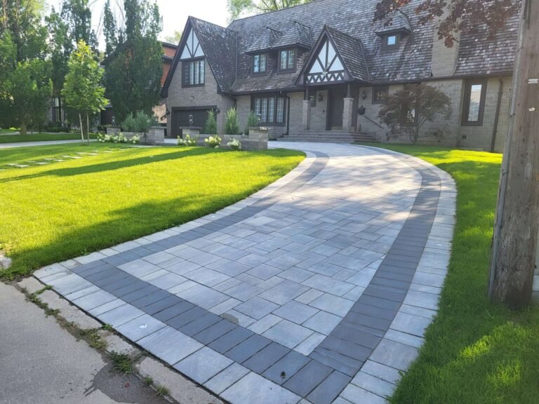 Image gallery marquee